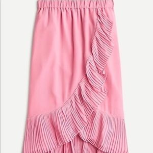 J Crew pink tulip skirt. Never worn. Size L